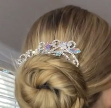 Load image into Gallery viewer, CO0308 4.5" x 2.5″ Rhinestone Hair Comb