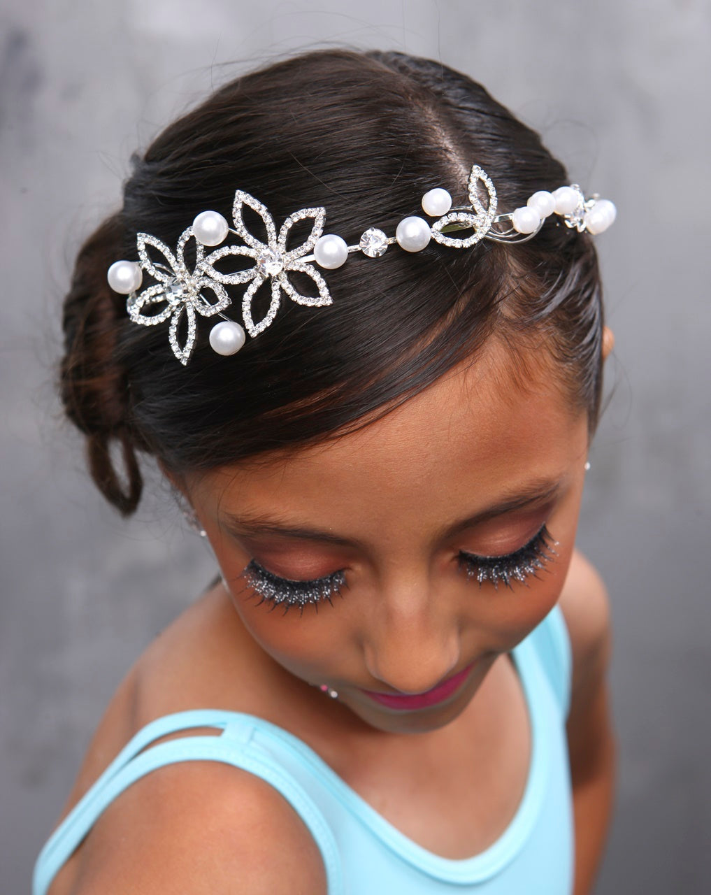 S9 Dramatic Lashes with Glitters (Eyelashes with Glue)