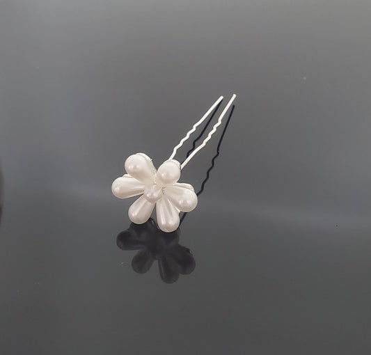 HP0102 Pearl Flower Hair Pin - Pack of 5 with Purple Organza Bag