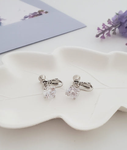 AZ0016-1 8mm CZ Clip-On Stud Earrings by FH2 Kids Collection