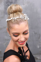 Load image into Gallery viewer, FL0020 Silver Glitter Band Lashes (Eyelashes with Glue)
