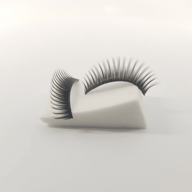 S8  Dance Competition Lashes for Youth (Eyelashes with Glue)